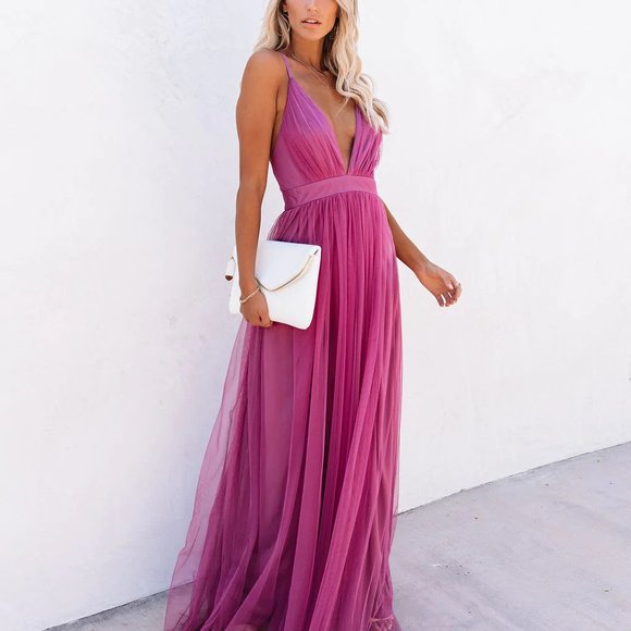 PETAL DUST MAXI DRESS - MAGENTA - Picture 8 of 11